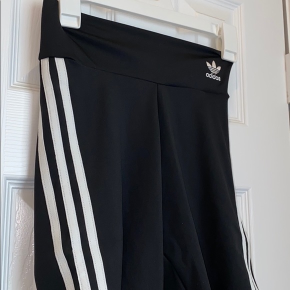 Adidas originals crop tights leggings bike shorts - Picture 2 of 7